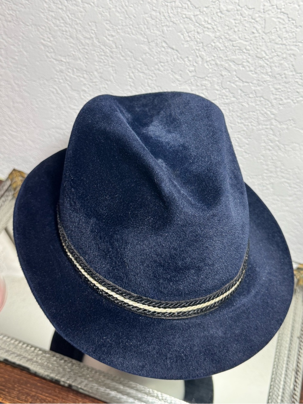Vintage Dobbs 5th Avenue New York Midnight Blue Fedora Hat Velvet Felt w/Box - Picture 7 of 15